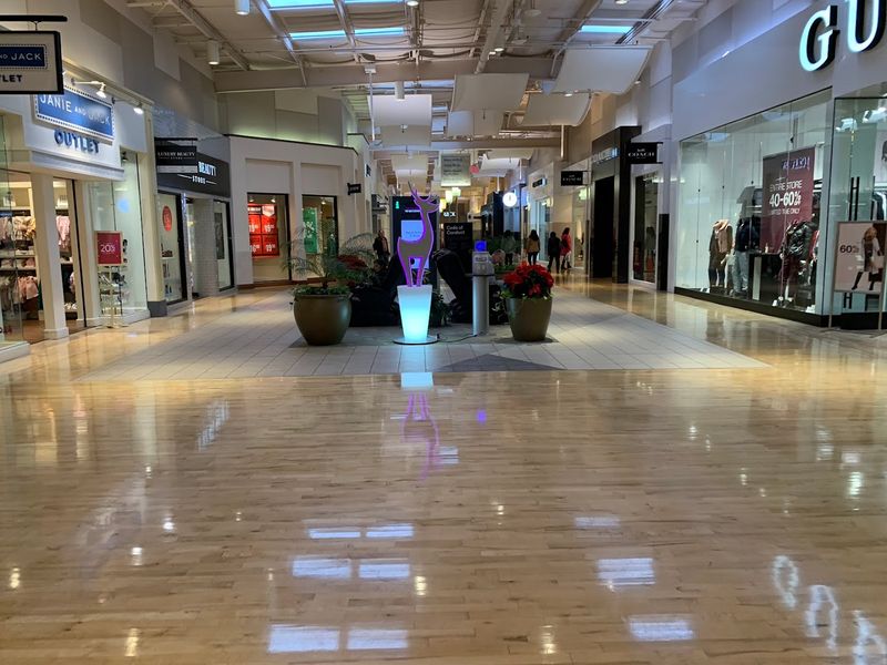 Unbeatable Outlet Deals Across Hundreds of Stores