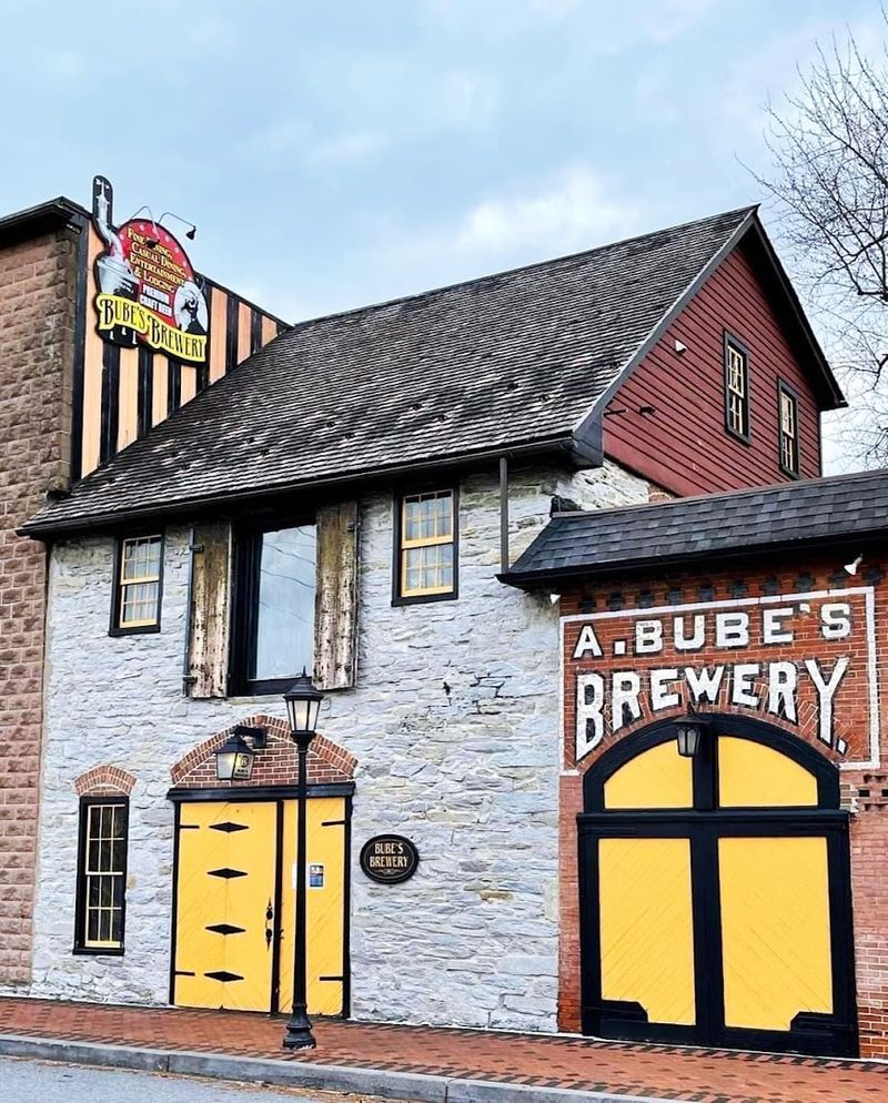 Unique Themed Lodging on the Property