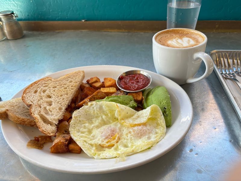 Vegan and Health-Conscious Menu Options Vegan and Health-Conscious Menu Options