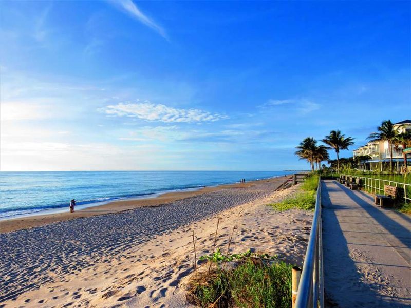 Vero Beach's Relaxed, Small-Town Atmosphere