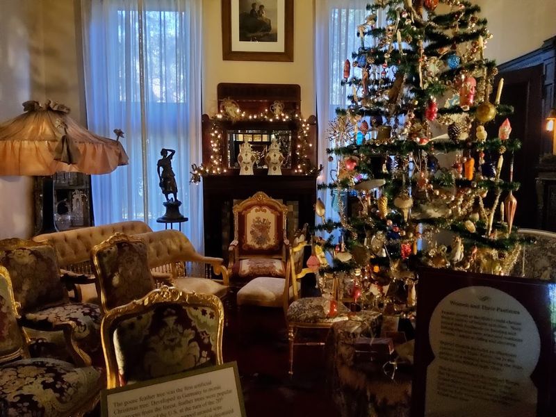 Victorian Christmas Stroll — A Holiday Tradition Like No Other