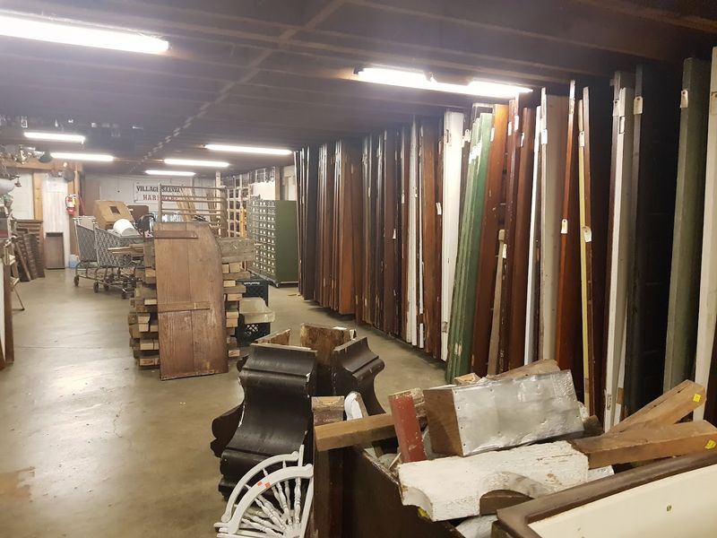 Vintage Finds for Every Budget Vintage Finds for Every Budget