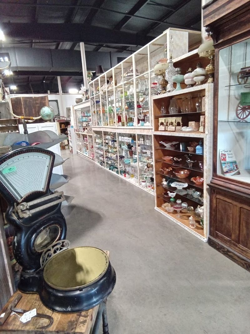 Vintage Tupperware and Kitchen Collectibles