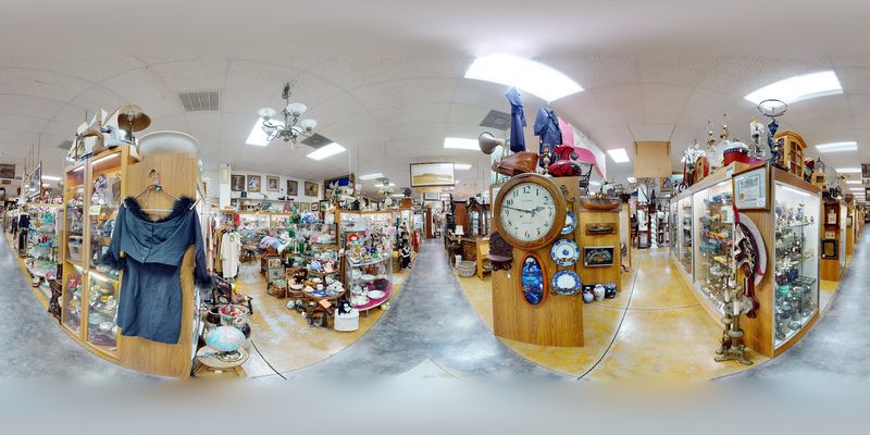 Vintage Watches and Timepieces Worth a Second Look