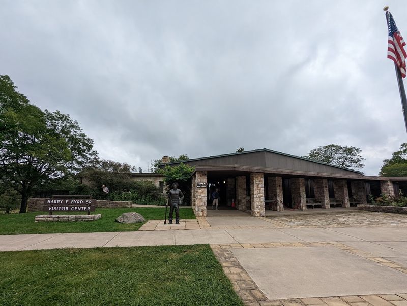 Visitor Centers: Your Best First Stop Before Exploring Visitor Centers: Your Best First Stop Before Exploring