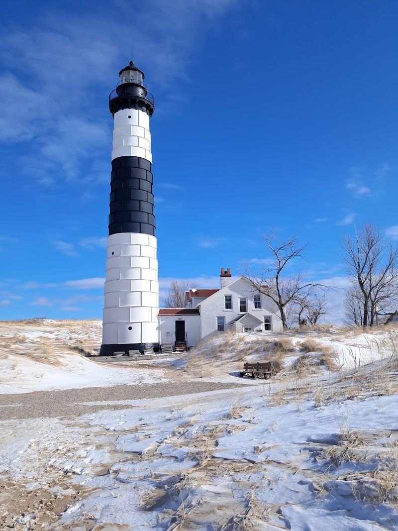 Volunteers Who Make the Magic Happen: Meet the Lighthouse Keepers