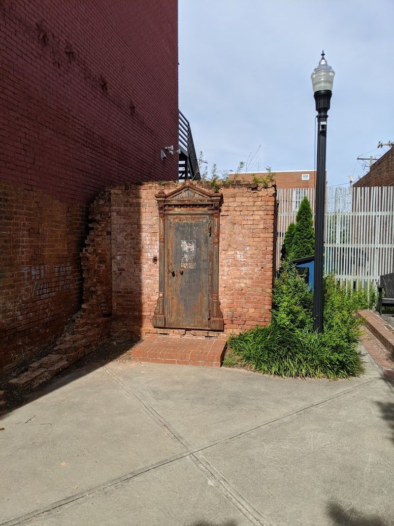 Walton County Antique Dealers and Hidden Gems