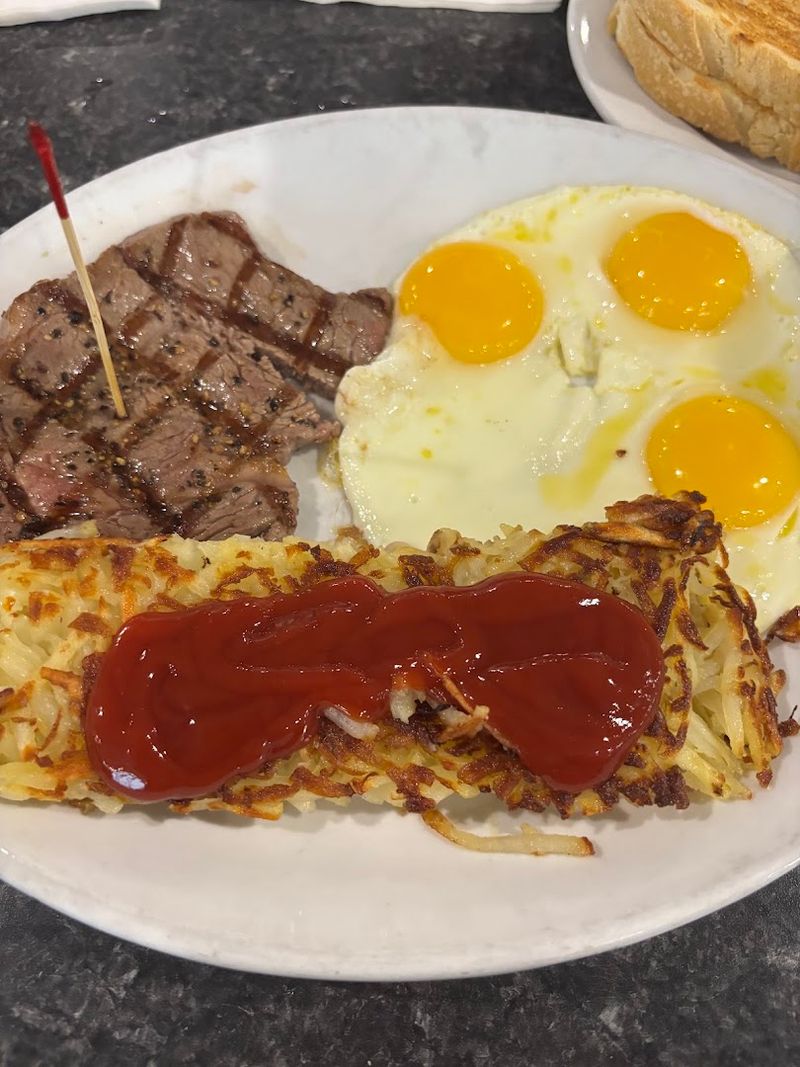 Weekday Specials That Make a Great Deal Even Better