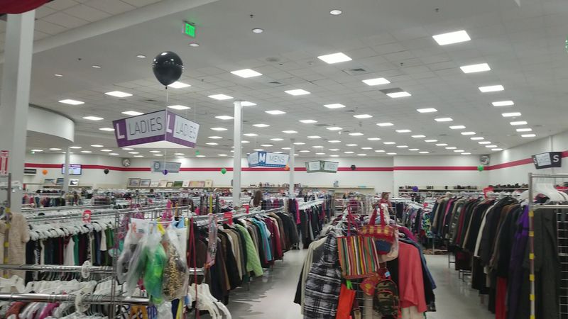 Weekly Color-Tag Sales That Change Everything Weekly Color-Tag Sales That Change Everything