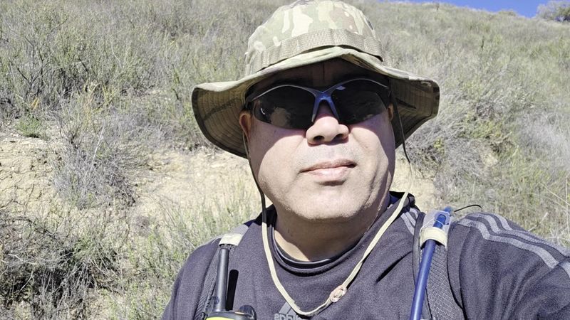 What to Wear and Pack for a Comfortable Hike