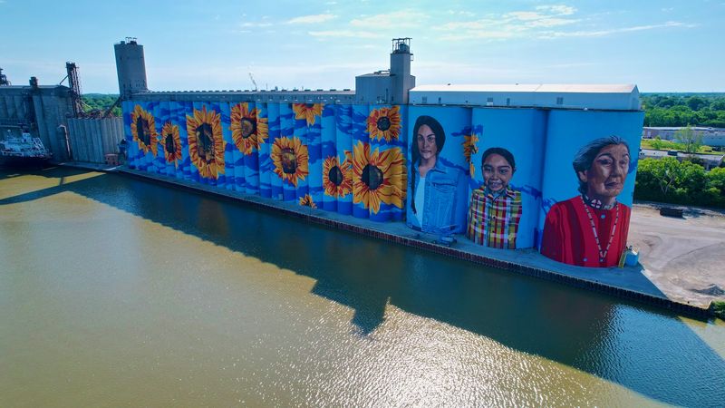 Why Every Bucket List Needs Toledo's Glass City River Wall