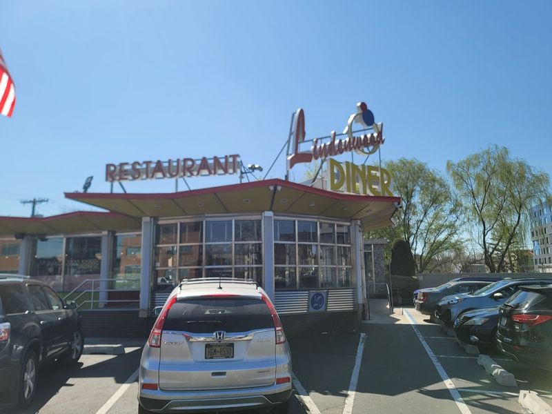 Why Lindenwood Diner Is a True Brooklyn Landmark