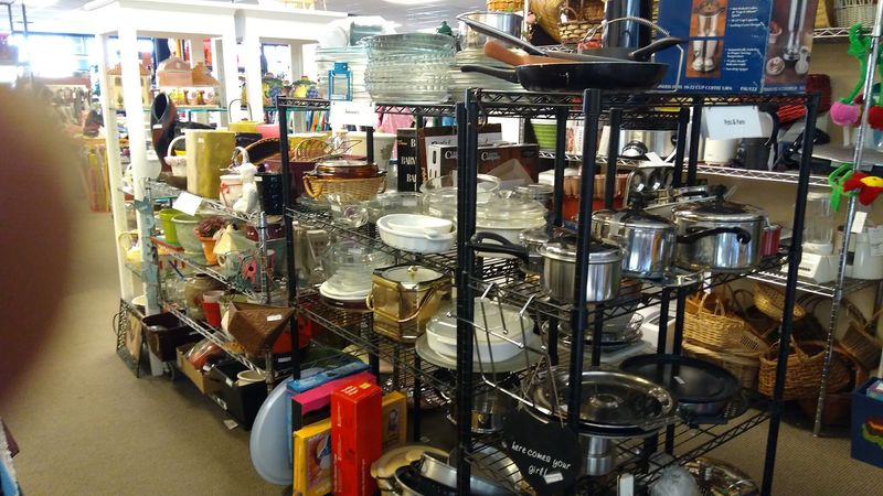 Why White Dove Stands Out Among All Phoenix-Area Thrift Stores