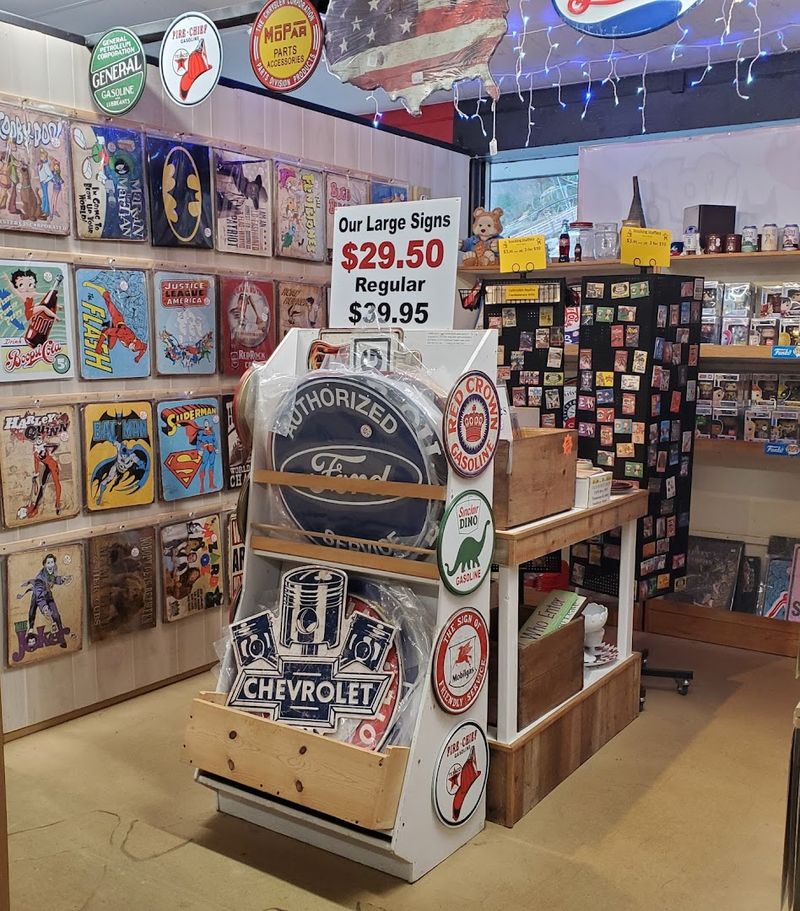 Wide Variety of Antiques and Collectibles for Every Taste