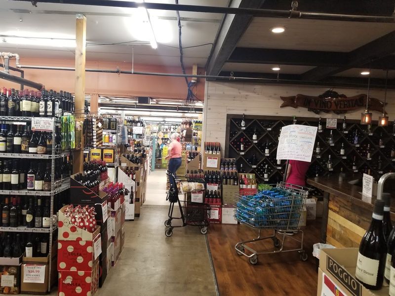 Wine Bar and Extensive Alcohol Selection