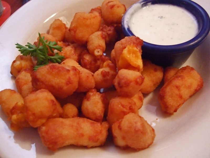Wisconsin – Deep-Fried Cheese Curds