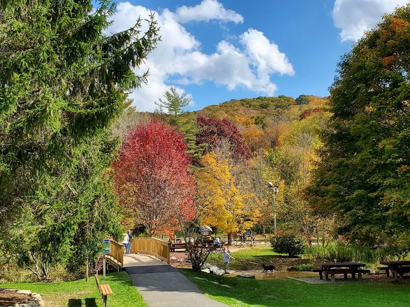 Year-Round Outdoor Activities Keep Life Exciting