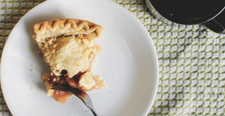 19 Everyday Dishes Nobody Appreciated Until They Quietly Disappeared