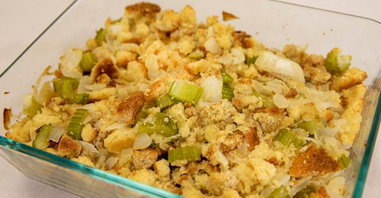 20 Grandma Recipes People Rolled Their Eyes At as Kids – Now They’d Pay to Eat Them Again
