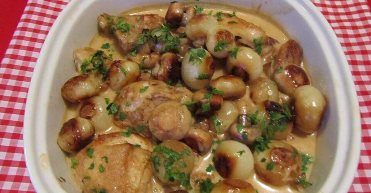 20 Old School Dinners That Prove Simpler Cooking Wasnt the Problem