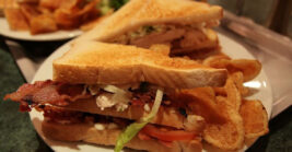 20 Restaurant Dishes That Cost Twice as Much as They Did – Without Tasting Any Better