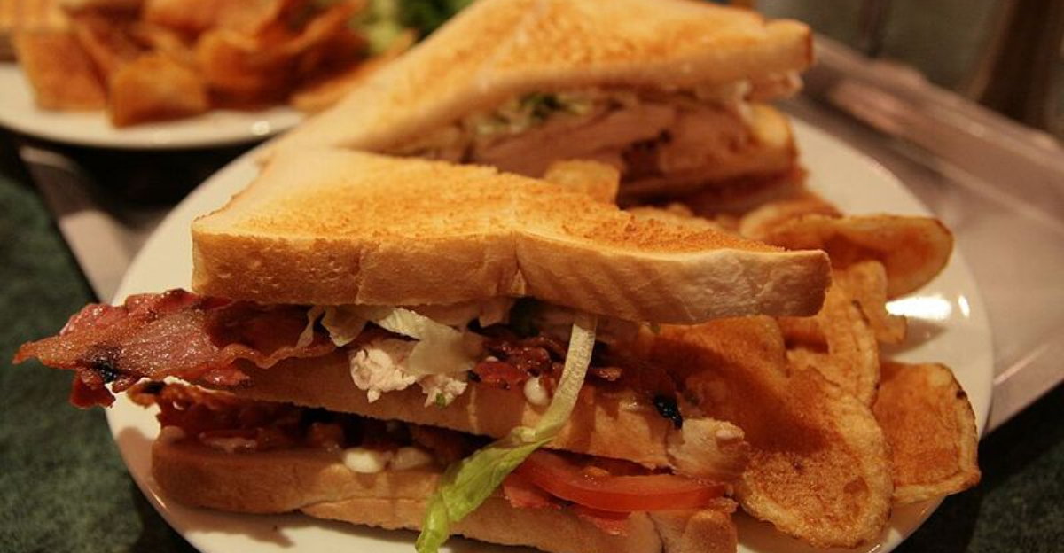 20 Restaurant Dishes That Cost Twice as Much as They Did – Without Tasting Any Better