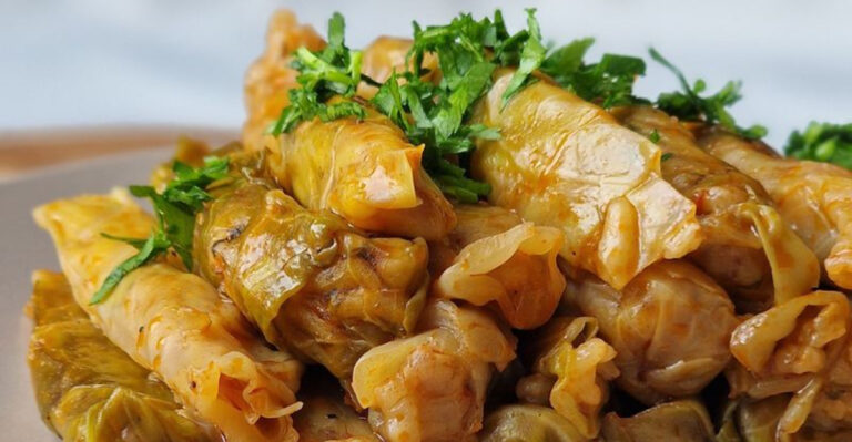 21 Old-School Dinners That Never Needed a Recipe Card to Turn Out Perfect