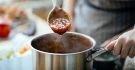 21 Old-School Kitchen Habits That Accidentally Made Food Taste Better