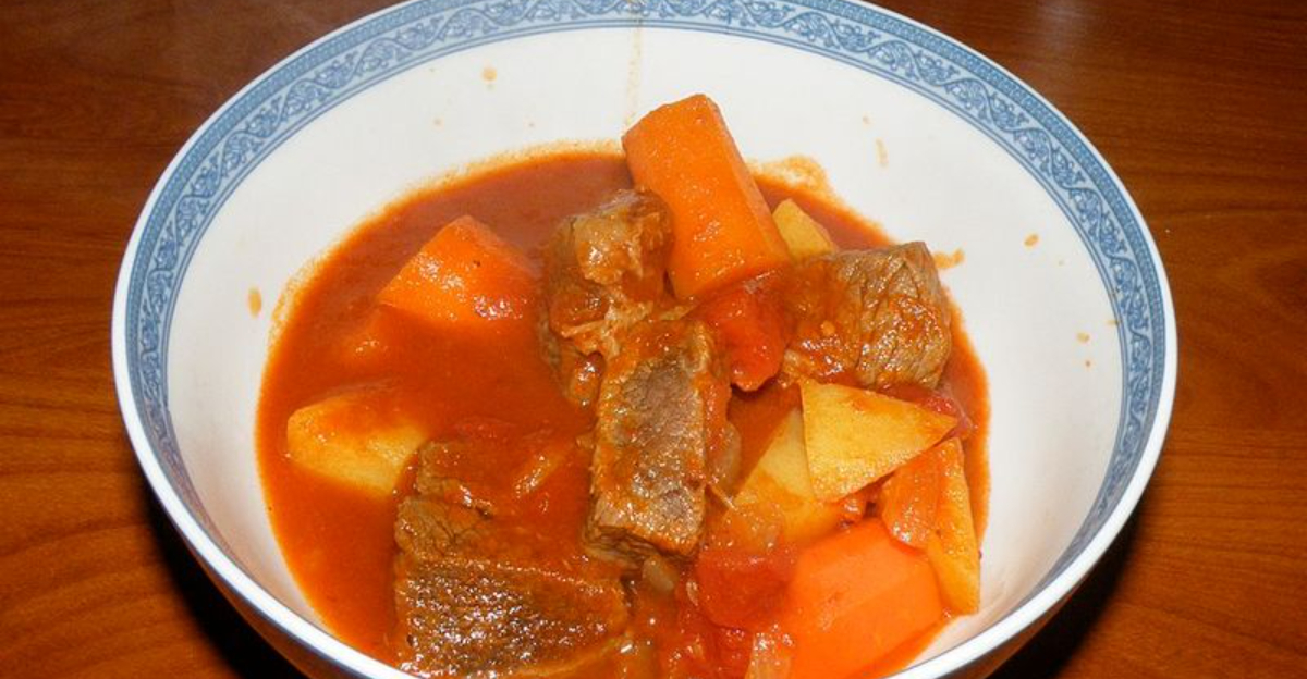 21 Old-School Meals That Quietly Solved Problems Modern Dinners Still Can’t