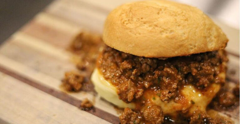22 Family Dinners That Somehow Brought Everyone to the Table on Time