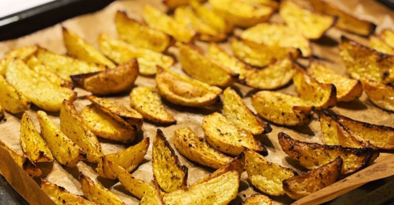 22 Foods That Used to Mean “We Have Nothing in the House” – Now They Feel Like Comfort