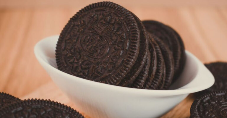 22 Grocery Store Favorites That People Keep Hoping Will Taste Like They Used To