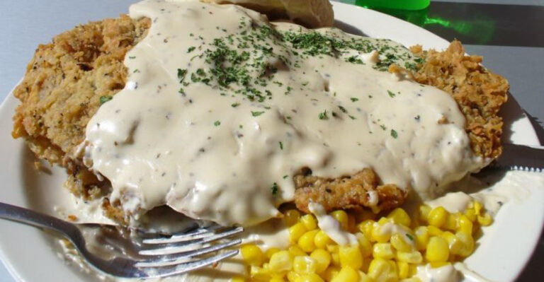 22 Old-School Meals That Make Today’s “Comfort Food” Feel Surprisingly Disappointing