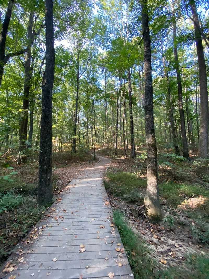 A 1.5-Mile Loop That Anyone Can Handle A 1.5-Mile Loop That Anyone Can Handle