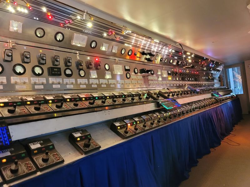 A Beautiful Pipe Organ Hidden Among the Exhibits