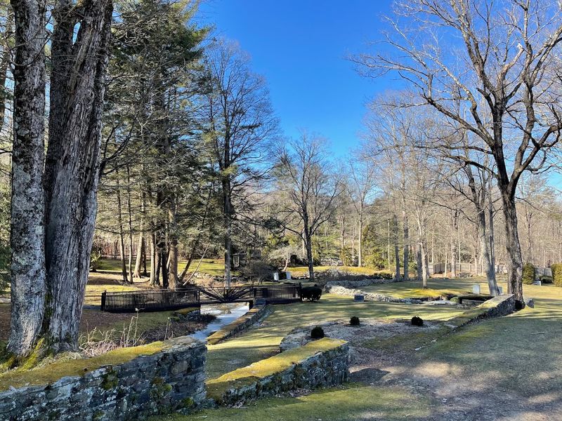 A Bowling Green That Defies Expectations