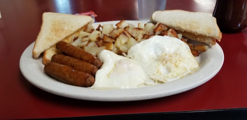 A Breakfast Menu That Delivers Big on Flavor Without Emptying Your Wallet