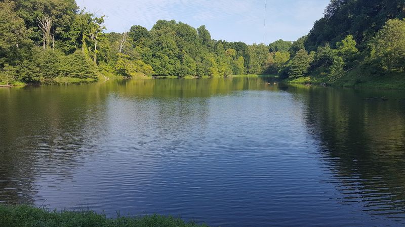 A Breathtaking Lake Perfect for Fishing and Relaxing A Breathtaking Lake Perfect for Fishing and Relaxing