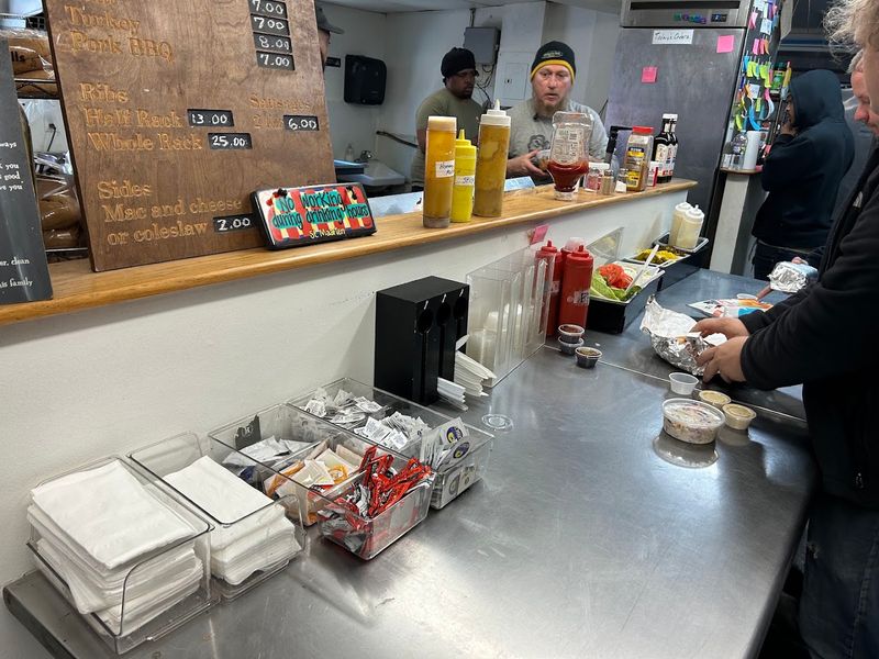 A Condiment Bar That Puts the Power in Your Hands A Condiment Bar That Puts the Power in Your Hands