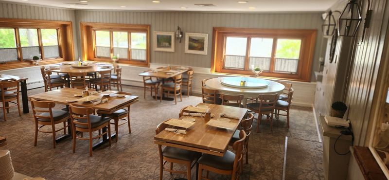 A Cozy, Country-Cottage Atmosphere Unlike Any Chain A Cozy, Country-Cottage Atmosphere Unlike Any Chain