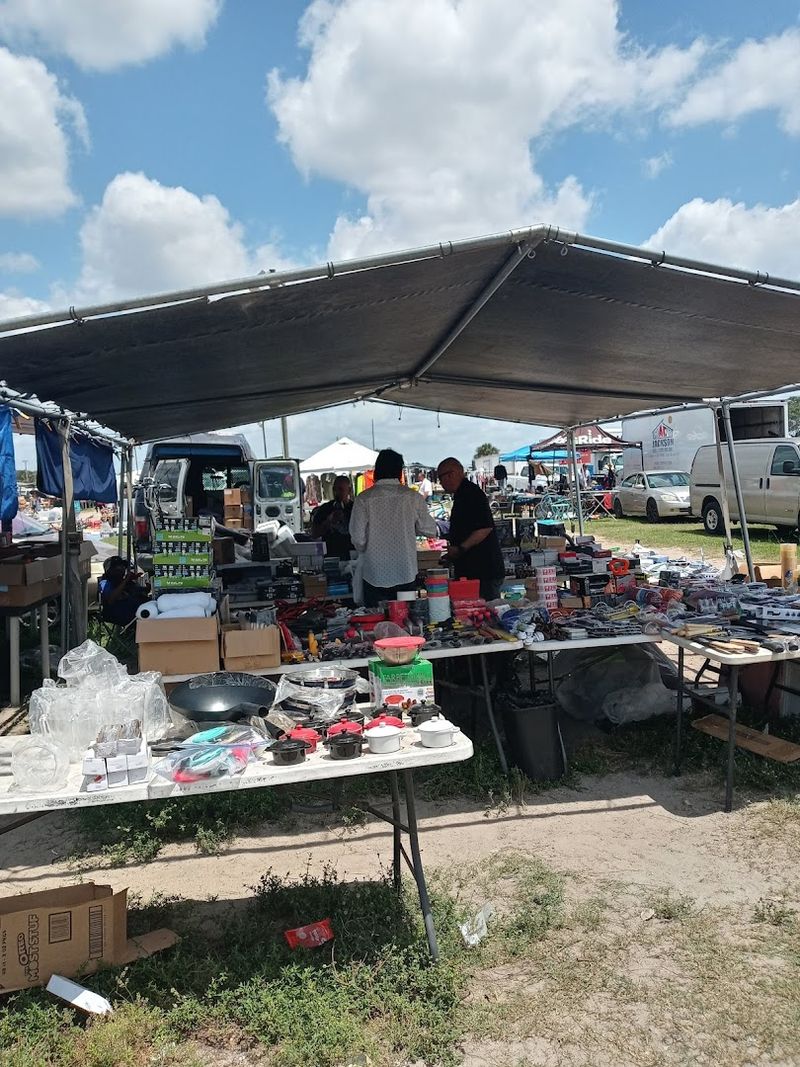 A Diverse Community of Local Vendors Makes Every Visit Unique A Diverse Community of Local Vendors Makes Every Visit Unique