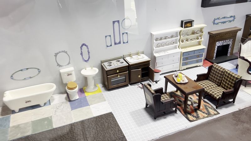 A Doll Collection and War Memorabilia That Add Surprising Depth A Doll Collection and War Memorabilia That Add Surprising Depth
