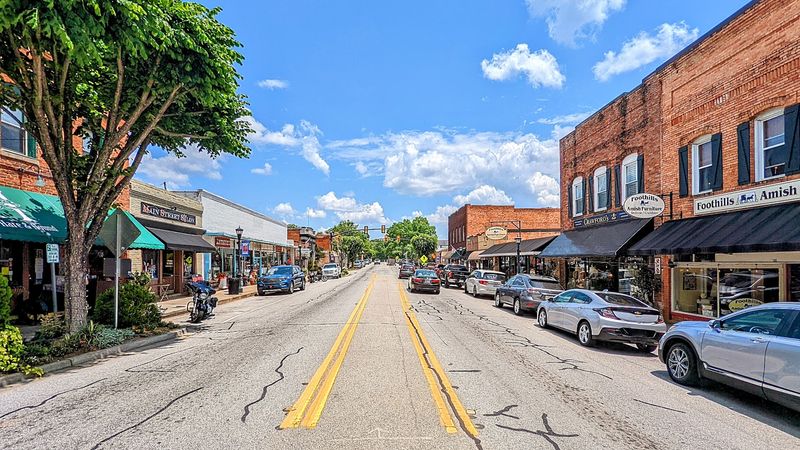 A Downtown Packed With Antique Shops