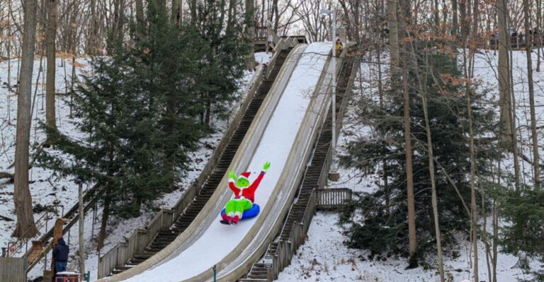 A Epic Ohio Toboggan Run Reaches Speeds of 50 Mph