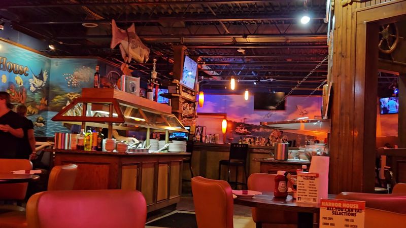 A Family-Friendly Atmosphere Built for Big Groups and Celebrations