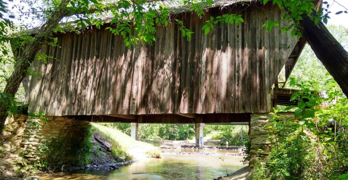 A Haunted Bridge in Georgia Has Been Standing Since 1895 and the Stories Will Give You Chills