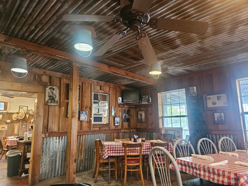 A Historic Building That Sets the Mood Before You Even Sit Down