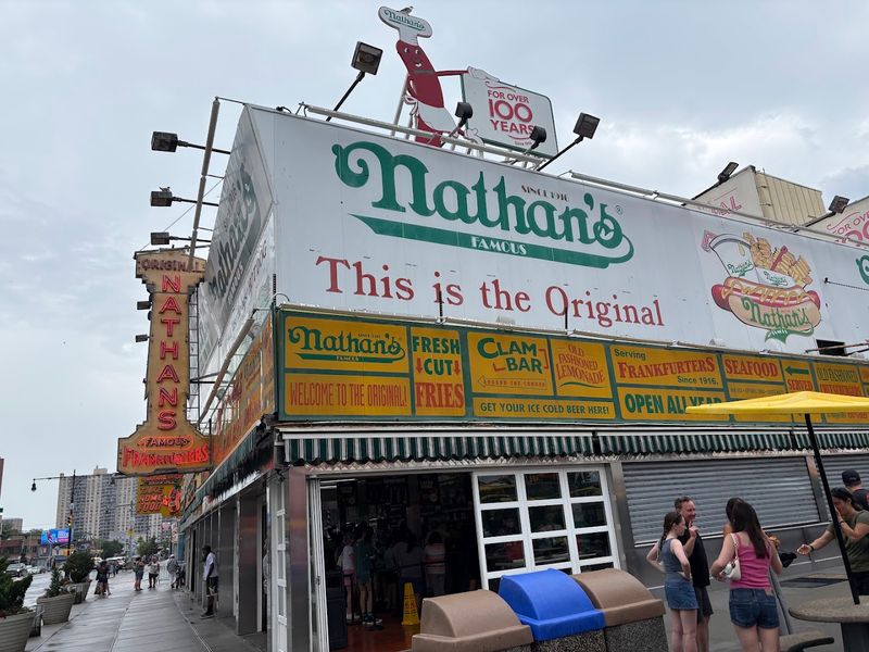 A Hot Dog with Over 100 Years of History A Hot Dog with Over 100 Years of History