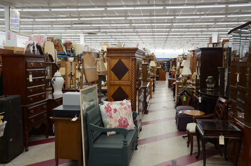 A Jaw-Dropping Furniture Selection That Rivals Antique Shops A Jaw-Dropping Furniture Selection That Rivals Antique Shops