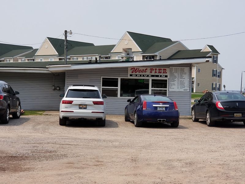 A Local Spot With a Near-Perfect Rating A Local Spot With a Near-Perfect Rating